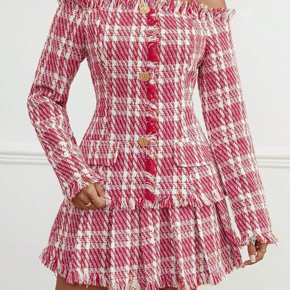 Red Elegant Women's Off-Shoulder Collar Raw Hem Detail Tweed Jacket And Skirt - Picture 3 of 5